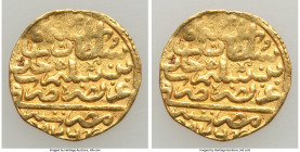 Ottoman Empire. Suleyman I (AH 926-974 / AD 1520-1566) gold Sultani AH 926 (AD 1520/1521) VF, Misr mint (in Egypt), A-1317. 18.2mm. 3.46gm. 

HID098...