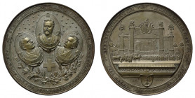 * Ein interessantes Los mit einer Vielzahl von Schweizer Medaillen in Silber und 
anderen Materialien. Dabei Schützenmedaillen von Genf 1887, Uri 1892...