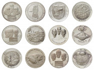 * Kleine Kollektion mit Silbermedaillen zum Thema Weltraum, vorwiegend aus dem
Apollo Programm mit der 1. Mondlandung 1969. Insgesamt 19 Silbermedaill...