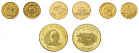Interessante Kollektion mit 98 Goldmünzen aus aller Welt. Dabei unter anderem
USA 10 und 20 Dollar, 5 Dollar Liberty, China 1/4 Unze Panda 1982 (noch ...