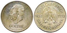 République de Weimar (1918-1933), 3 Marks, 1932 E "Goethe", AG 14,71 g., SUP