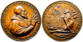 Italie, Gregorius XIII (1572-1585). Médaille (1582) per la fondazione del collegio dei Gesuiti a Roma., AE 53,68 g., 58.5 mm opus Bernardino Passero
...