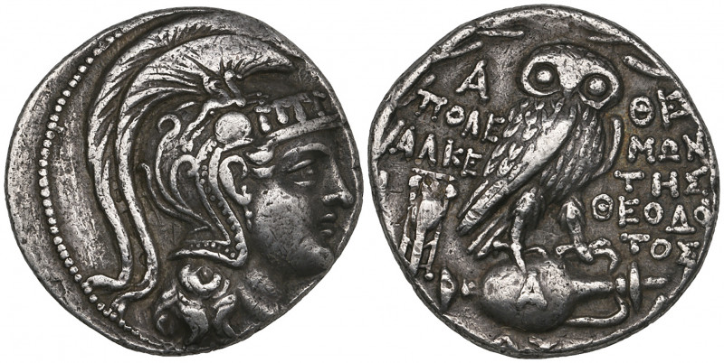 Attica, Athens, tetradrachm, 125/124 BC, helmeted head of Athena right, rev., ow...