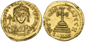Tiberius II Constantine (578-582), solidus, Constantinople, 579-582, facing bust holding globus cruciger and shield, rev., cross potent on four steps;...