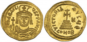 Heraclius (610-641), solidus, Constantinople, facing bust wearing pendilia, holding globus cruciger, rev., cross potent on three steps; in right field...