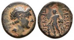 KINGS of BITHYNIA.Prusias II.(182-149 BC).Ae.

Ob v: Head right, wearing winged diadem.

Rev : BAΣIΛEΩΣ ΠPOVΣIOV.
Herakles standing left, holding club...