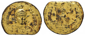 HONORIUS.(393-423).Constantinople.Fourrée.

Obv : D N HONORI VS P F AVG.
Diademed, helmeted and cuirassed bust facing slightly right, holding spear an...