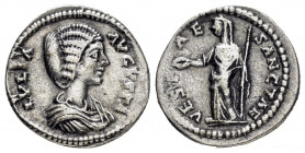 JULIA DOMNA.(193-211).Laodicea. Denarius. 

Obv : IVLIA AVGVSTA.
Draped bust right.

Rev : VESTAE SANCTAE.
Vesta standing left with patera and sceptre...