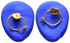 ROMAN GOLD EARRING.(3rd-4th century).Gold.

Condition : Good very fine.

Weight : 0.45 gr
Diameter : 13 mm