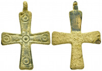 BYZANTINE EMPIRE.Cross.(8th-10th century).Ae.

Condition : Good very fine. 

Weight : 29.6 gr
Diameter : 53X75 mm