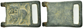 ROMAN BRONZE MILITARY BUCKLE.(1st-2nd century).Ae.

Condition : Good very fine.

Weight : 14.1 gr
Diameter : 46 mm