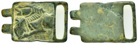 ROMAN BRONZE MILITARY BUCKLE.(1st-2nd century).Ae.

Condition : Good very fine.

Weight : 9.5 gr
Diameter : 63 mm