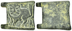 ROMAN BRONZE MILITARY BUCKLE.(1st-2nd century).Ae.

Condition : Good very fine.

Weight : 7.9 gr
Diameter : 31 mm