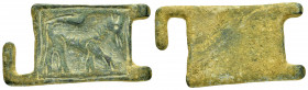 ROMAN BRONZE MILITARY BUCKLE.(1st-2nd century).Ae.

Condition : Good very fine.

Weight : 11.9 gr
Diameter : 40 mm