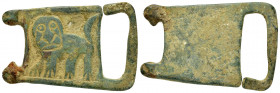 ROMAN BRONZE MILITARY BUCKLE.(1st-2nd century).Ae.

Condition : Good very fine.

Weight : 11.08 gr
Diameter : 43 mm