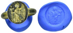 ANCIENT ROMAN BRONZE RING.(1st-2nd century).Ae.

Condition : Good very fine.

Weight : 5.3 gr
Diameter : 23 mm