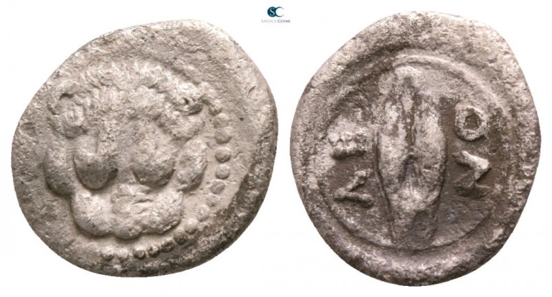 Sicily. Leontinoi circa 476-466 BC. 
Litra AR

9mm., 0,67g.

Facing lion’s ...