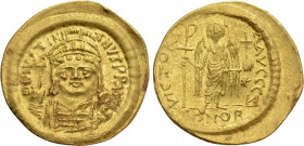 JUSTINIAN I (527-565). GOLD Solidus. Constantinople