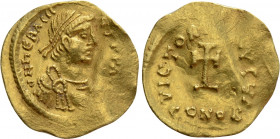 HERACLIUS (610-641). GOLD Tremissis. Constantinople