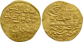 OTTOMAN EMPIRE. Ahmed III (AH 1115-1143 / 1703-1730 AD). GOLD Ashrafi. Misr. AH 1115 (AD 1703/4)