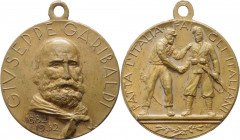 Italia - Giuseppe Garibaldi (1807-1882) - Medaglia 1932 commemorativa del 50° anniversario della morte - Sarti 332 - AE - appiccagnolo - mm 26; gr. 7,...