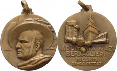 Italia - Periodo del Ventennio - Medaglia "Adunata Nazionale Bersaglieri Milano", 1934 – D/ busto di Mussolini con vaira, sullo sfondo: fascio; R/ Ste...