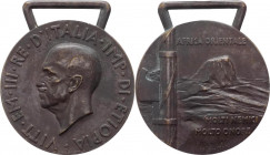 Italia - Periodo del Ventennio - Vittorio Emanuele III (1900-1943) - Medaglia Africa Orientale - Ae - con appiccagnolo - gr.21,22 - Ø mm34
qSPL


...