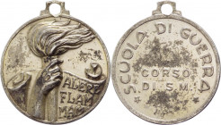Italia - Medaglia emessa per il 14° corso di Scuola Militare, con il motto "Alere flammam" - Ag 800 - con appiccagnolo - mm 29 - gr. 8
SPL



SPE...