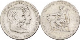 Austria - Francesco Giuseppe I (1848-1916) - Medaglia commemorativa dei 25 anni di matrimonio - 1879 - Ag - 36, 2 mm ; 24 gr
BB



SPEDIZIONE SOL...