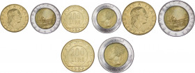 Repubblica Italiana (dal 1946) - Monetazione in lire (1946-2001) - lotto di 2 monete da 200 lire 1982 - D/ REPVBBLICA ITALIANA, testa muliebre - R/ Ru...