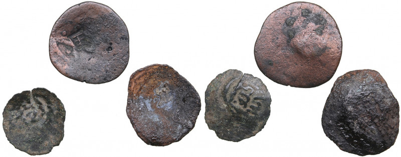 Moldova? coins with countermarks (3)
VG Sold as is, no return.
