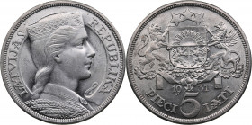 Latvia 5 lati 1931
25.05g. AU/AU Mint luster. KM-9.