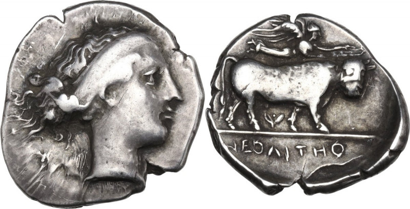 Greek Italy. Central and Southern Campania, Neapolis. AR Didrachm, c. 420-400 BC...
