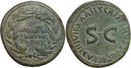 Augustus (27 BC - 14 AD). AE Dupondius, Rome mint, 18 BC. T. Quinctius Crispinus Sulpicianus, moneyer. Obv. AVGVSTVS/TRIBVNIC/POTEST in three lines wi...