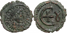 Justinian I (527-565). AE Pentanummium, Antioch/Theoupolis mint. Obv. DИ IVSTIИIAИVS PP A. Diademed, draped and cuirassed bust right. Rev. Large Є wit...