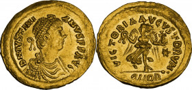 Justinian I (527-565). AV Tremissis, Ravenna (?) mint. Obv. DN IVSTINIANVS PP AVG. Diademed, draped and cuirassed bust right. Rev. VICTORIA AVGVSTORVM...