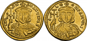 Constantine V (741-775). AV Solidus, Constantinople mint, 742-775. Obv. GN C-ON-STANTINЧS. Crowned facing bust of Constantine, with short beard, weari...