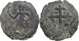 Edessa. Baldwin II, second reign (1108-1118). AE Follis, columnar legend. D/ Count walking left, holding cross in right and sword in left hand. R/ Flo...