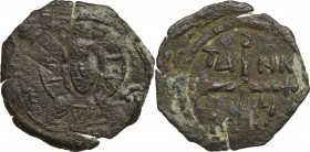 Antioch. Tancred, Regent (1101-1103, 1104-1112). AE Follis. D/ Bust of Christ, nimbate, wearing tunic and cloak, holding Gospels. R/ Ornate cross; TA ...