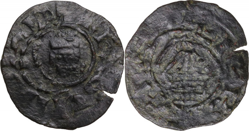 Jerusalem. Guy of Lusignan (1186-1190). AE Fractional Denier. D/ Bust facing wea...