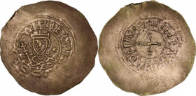 Amalfi. Enrico VI di Svevia (1194-1197). Tarì. D/ Busto frontale coronato regge nella destra scettro; a sinistra, astro a sei raggi. R/ Croce patente ...