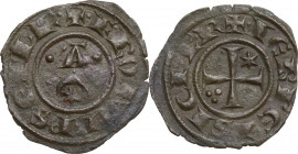 Messina. Federico II (1197-1250). Mezzo denaro 1242. D/ Crescente sormontata da lettera A (Augustus) accostata da globetti; in basso, stella a sei rag...