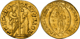 Venezia. Lorenzo Priuli (1556-1559). Zecchino. D/ San Marco nimbato, stante a sinistra, porge il vessillo al Doge genuflesso; lungo l’asta, DVX. R/ Il...