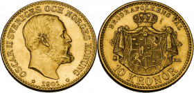Sweden. Oscar II (1872-1907). 10 kronor 1901. Fried. 94b. AV. 4.48 g. 18.00 mm. Scratch on the reverse field, otherwise. MS.