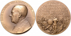 CZECHOSLOVAKIA&nbsp;
AE medal Prof. Dr. Josef Šusta, President of Czech Academy of Sciences and Art, to commemorate his 70th Anniversary of Birth, 19...