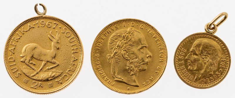 Drei Goldmünzen
Südafrika: 2 Rand 1967 (an Anhängeöse). GG 916, Gesamtgewicht: ...