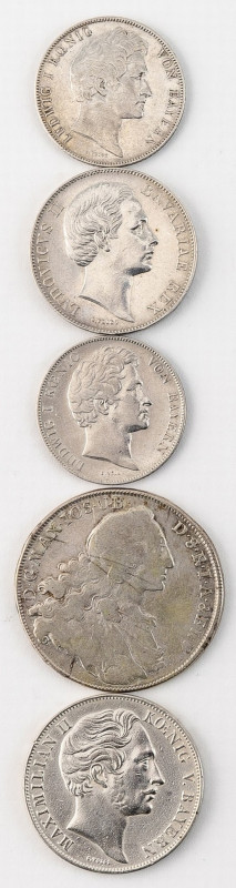 Bayern
Fünf div. Silbermünzen: Madonnentaler 1764, 27,6 g. 2 x 1 Gulden (1842, ...