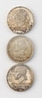 Weimarer Republik
3 x 3 Reichsmark: 1929 G Lessing, 15,1 g, ss. 1931 Stein, 14,9 g, ss-. 1932 G Goethe, 15,2 g, ss.