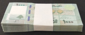 Lebanon, 1.000 Livres, 2016, UNC, p90c, BUNDLE
(Total 100 Banknotes), Banque du Liban 
Estimate: USD 25 - 50