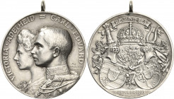 Orden deutscher Länder Sachsen-Coburg und Gotha
Medaille zur Erinnerung an die Silberne Hochzeit Silbermedaille 1905 (M. v. Kawczynski) Brustbilder v...
